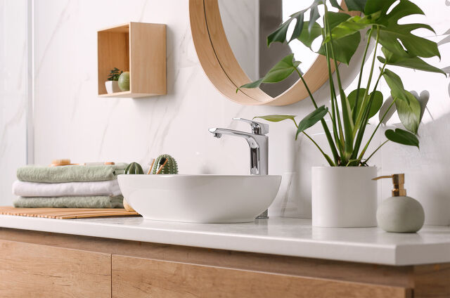 Clean bathroom